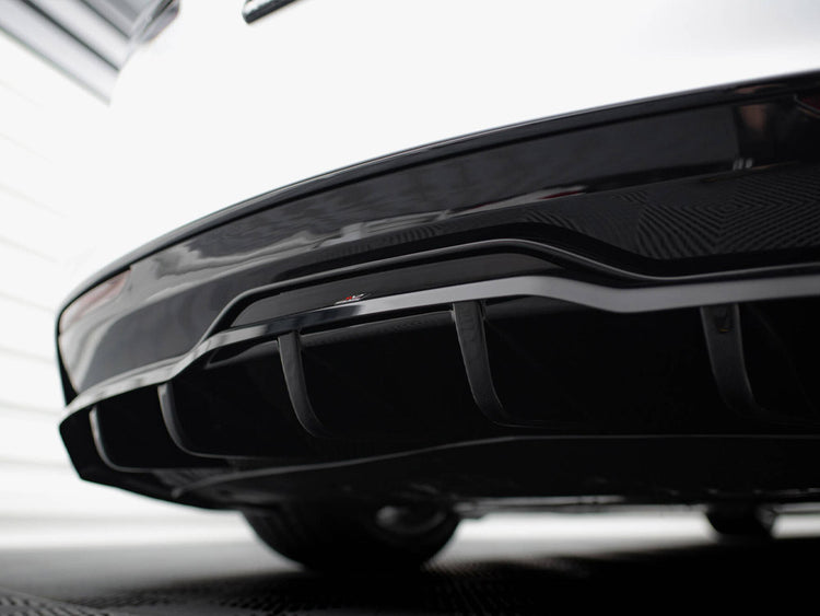 Central Rear Splitter (Vertical Bars) V.2 Tesla Model S Plaid Mk1 Facelift - Wayside Performance 