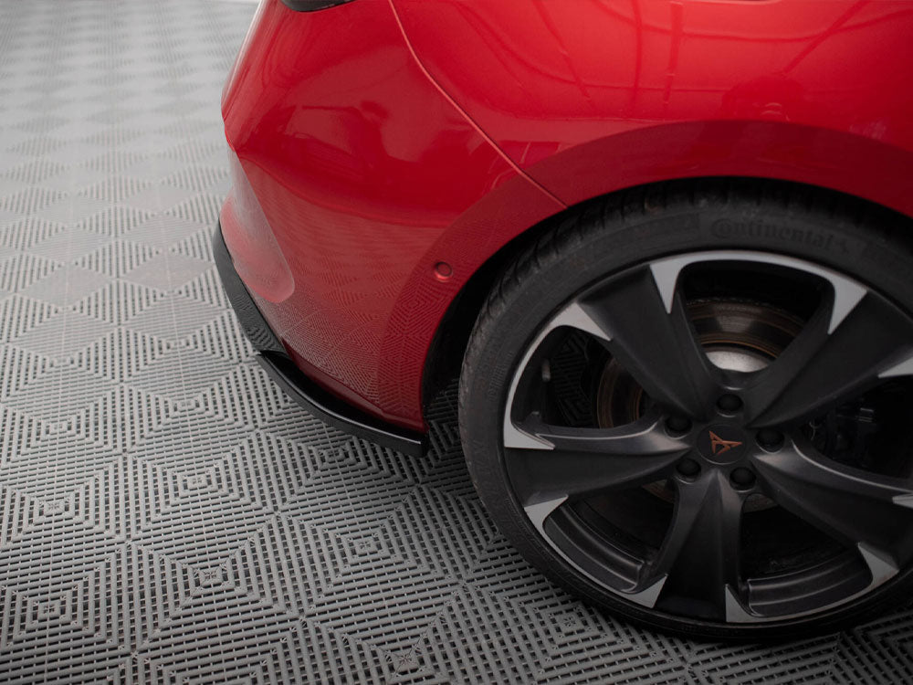 Rear Side Splitters V.2 Cupra Leon Hatchback Mk1 - Wayside Performance 