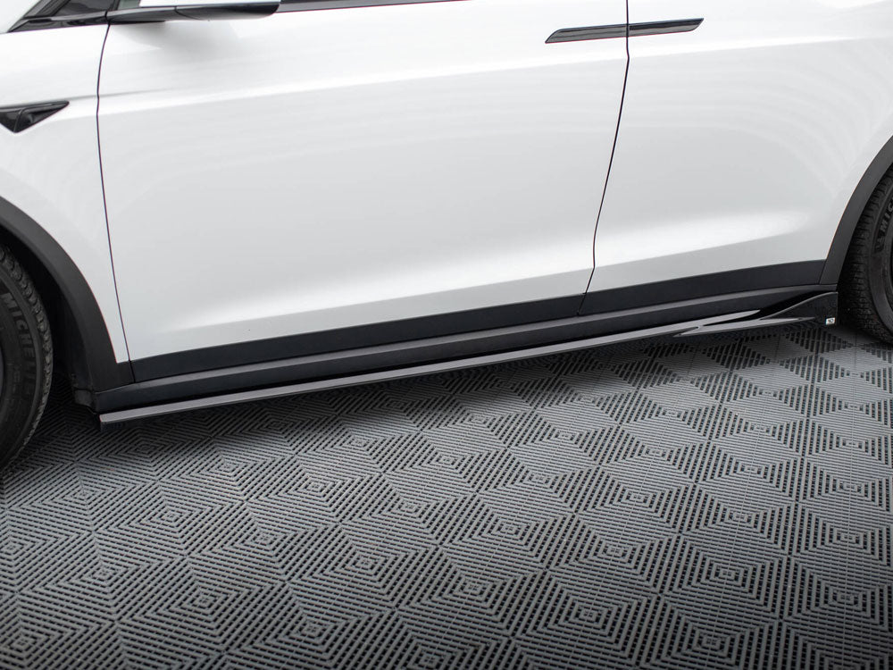 Side Skirts Diffusers Tesla Model X Mk1 Facelift - Wayside Performance 