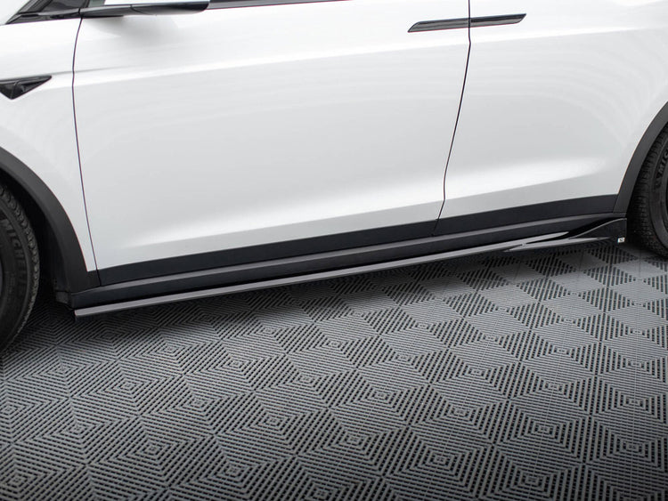 Side Skirts Diffusers Tesla Model X Mk1 Facelift - Wayside Performance 