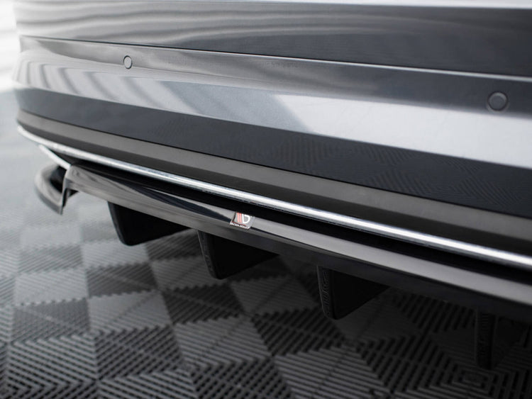 Central Rear Splitter (Vertical Bars) Skoda Kodiaq Sportline Mk1 Facelift - Wayside Performance 