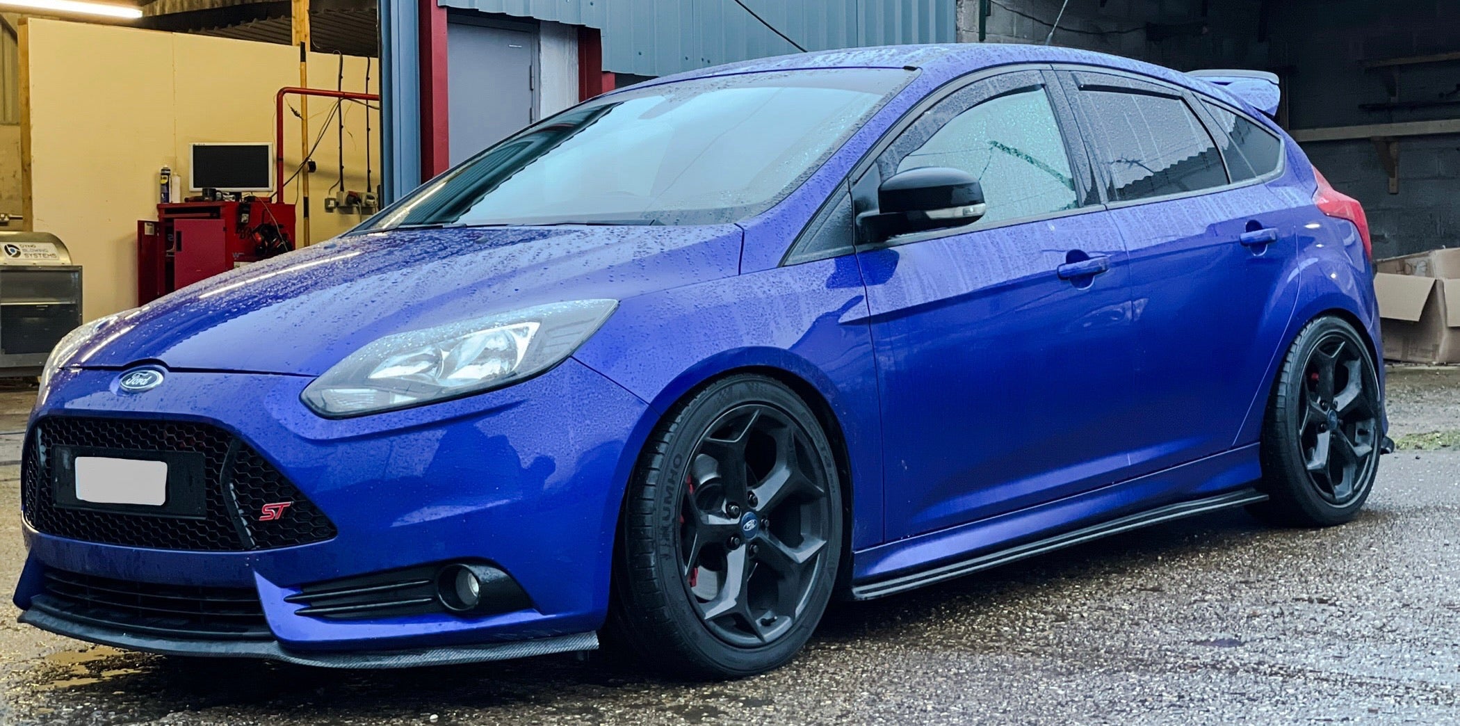 Whiteline 35mm Lowering Springs Pre-Facelift PFL Ford Focus MK3 ST250 - Wayside Performance 