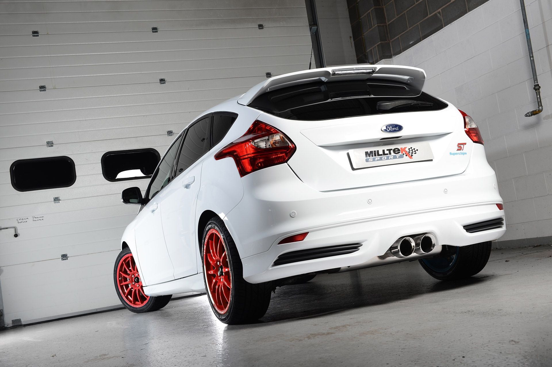 Milltek Non Resonated (Louder) Cat Back Stainless Exhaust System - Focus ST250 Hatch - SSXFD092 - Wayside Performance 